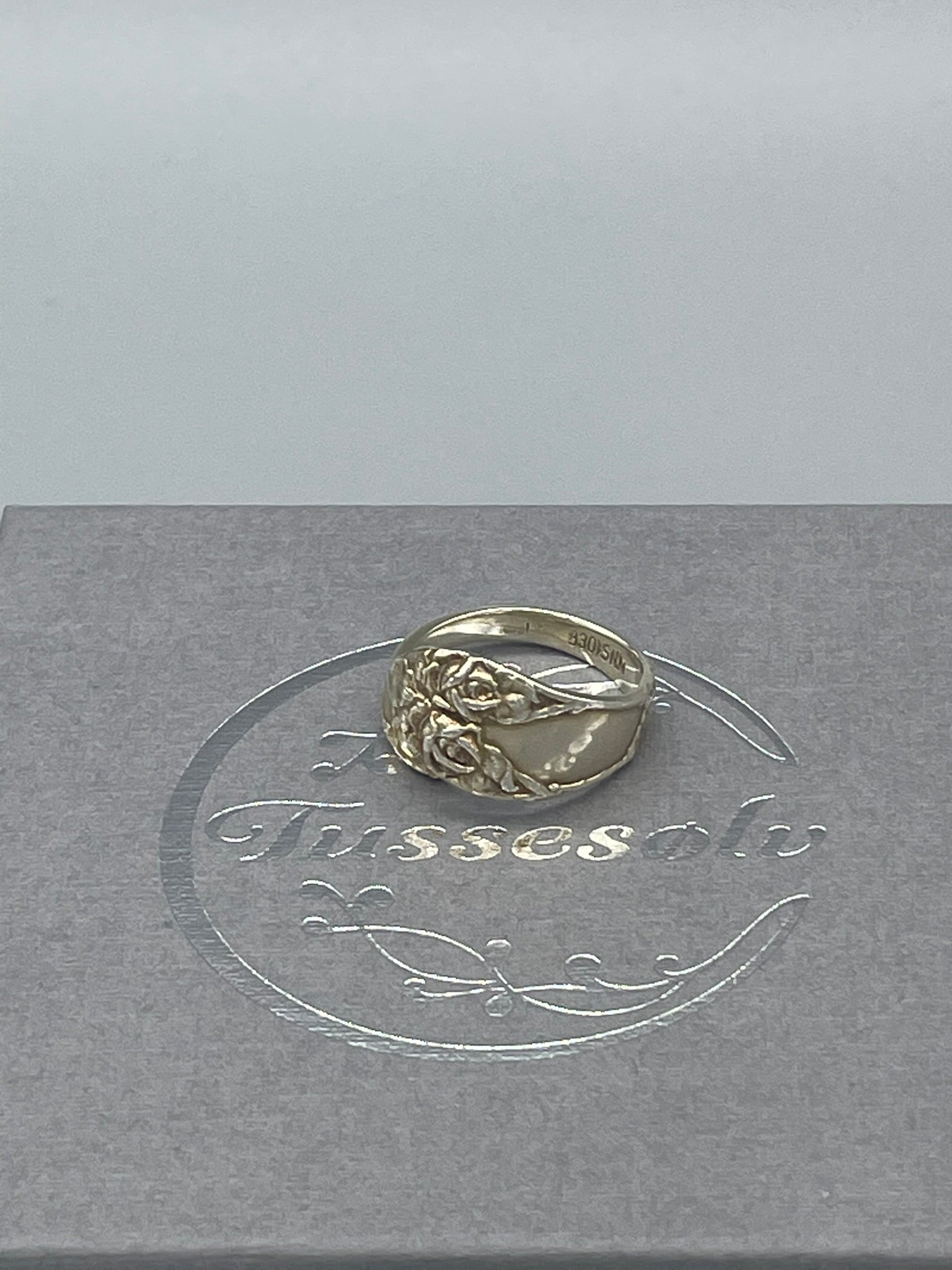 Opphøiet Rose Ring forgyllet